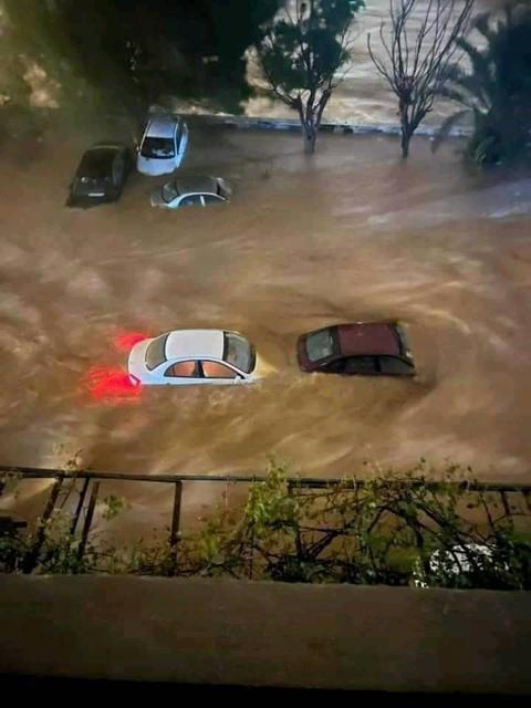 إعصار دانيال في ليبيا .. ضحايا ودمار وأمير قطر