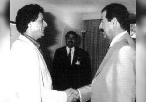 حينما انفعل صدام على القذافي “وحكم على أبيه