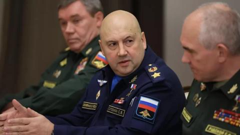 بوتين يعين الجنرال سيرجي سوروفكين قائدا للعملية العسكرية في أوكرانيا