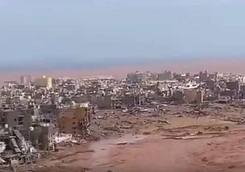 إعصار دانيال يدمر ليبيا.. ربع درنة اختفى تماما