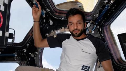 سلطان النيادي ينشر آخر فيديو له من محطة الفضاء
